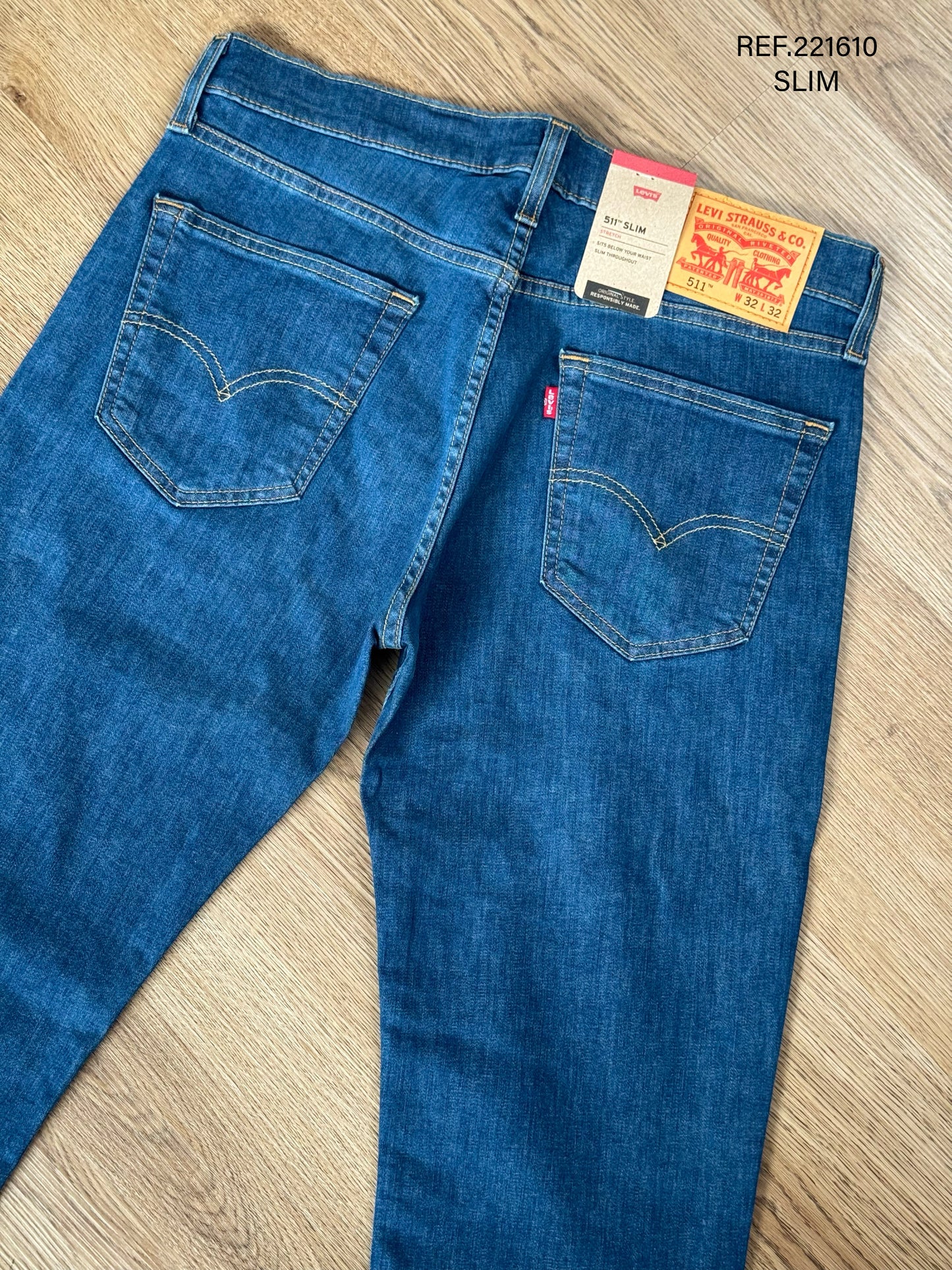 JEAN LEVIS