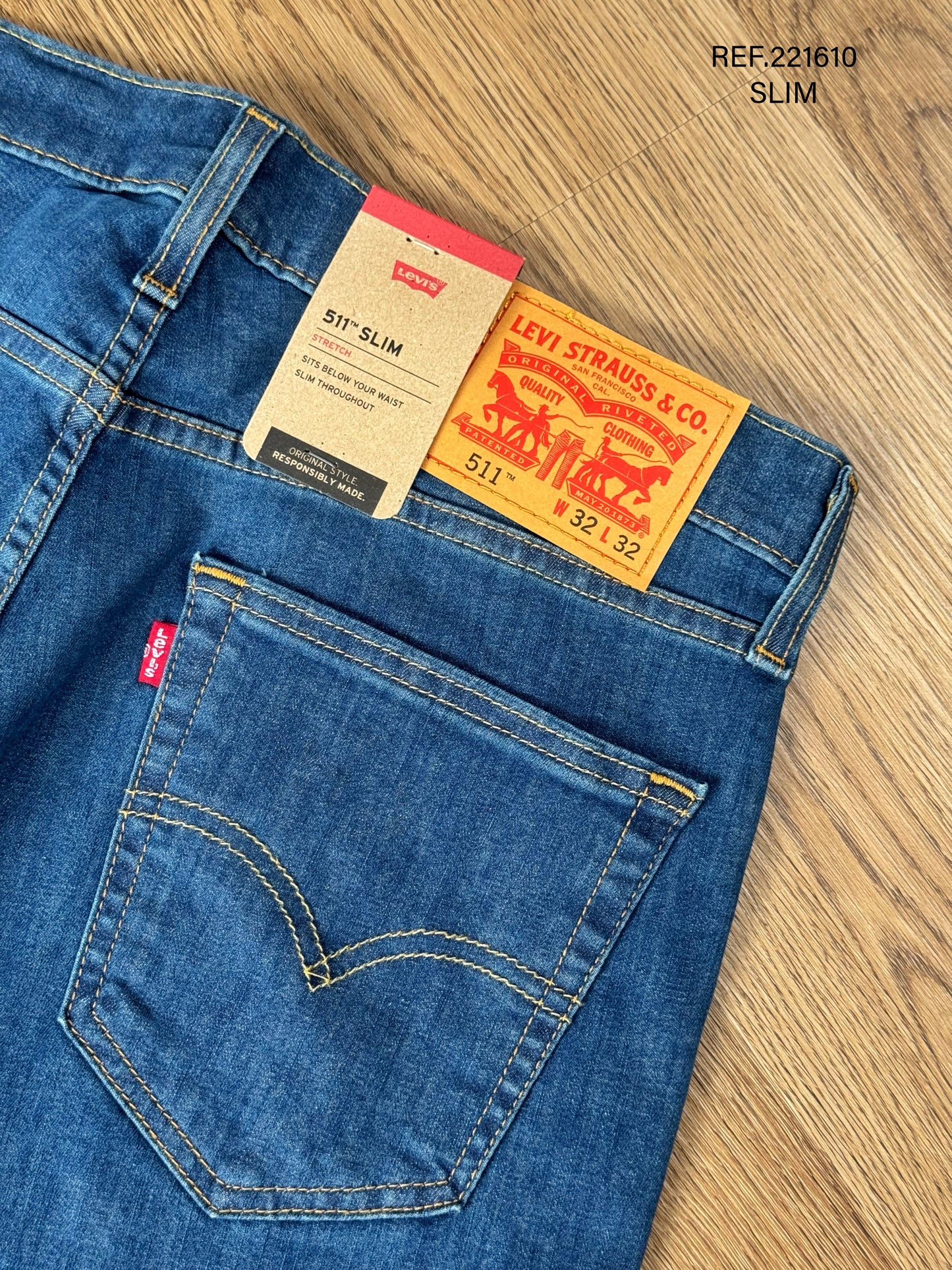 JEAN LEVIS