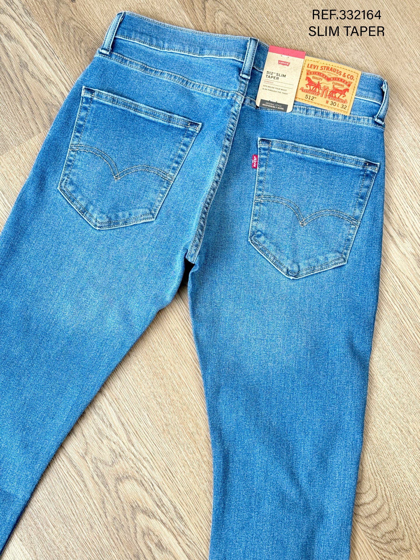 JEAN LEVIS