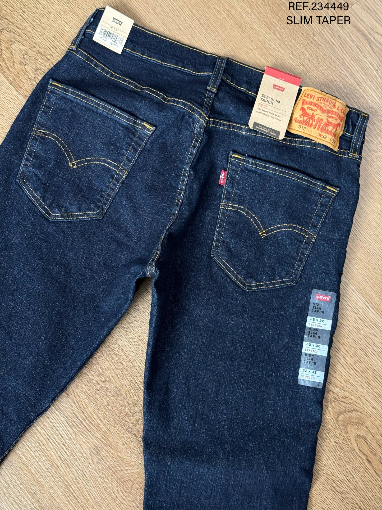 JEAN LEVIS