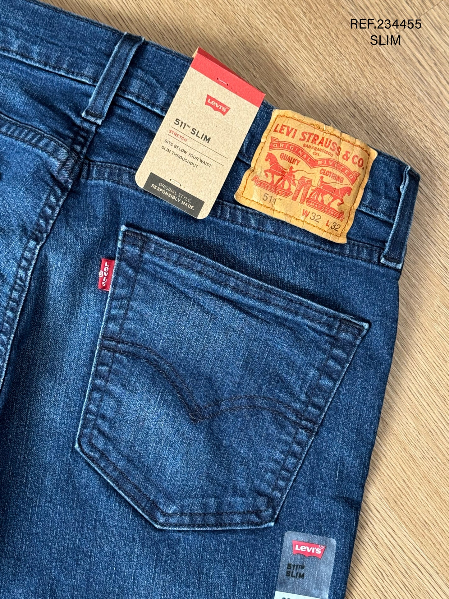 JEAN LEVIS